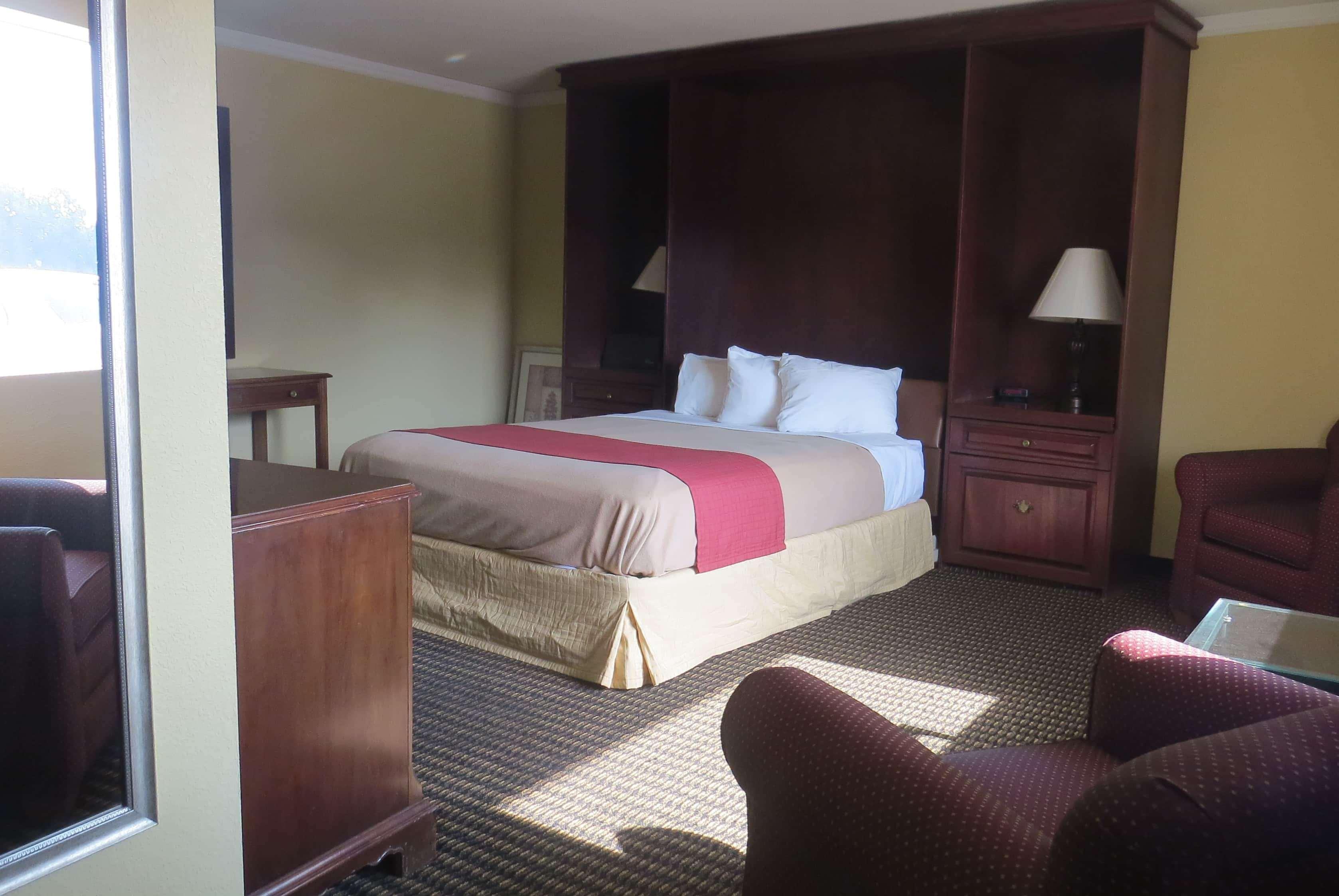 Travelodge By Wyndham Stratton ภายนอก รูปภาพ