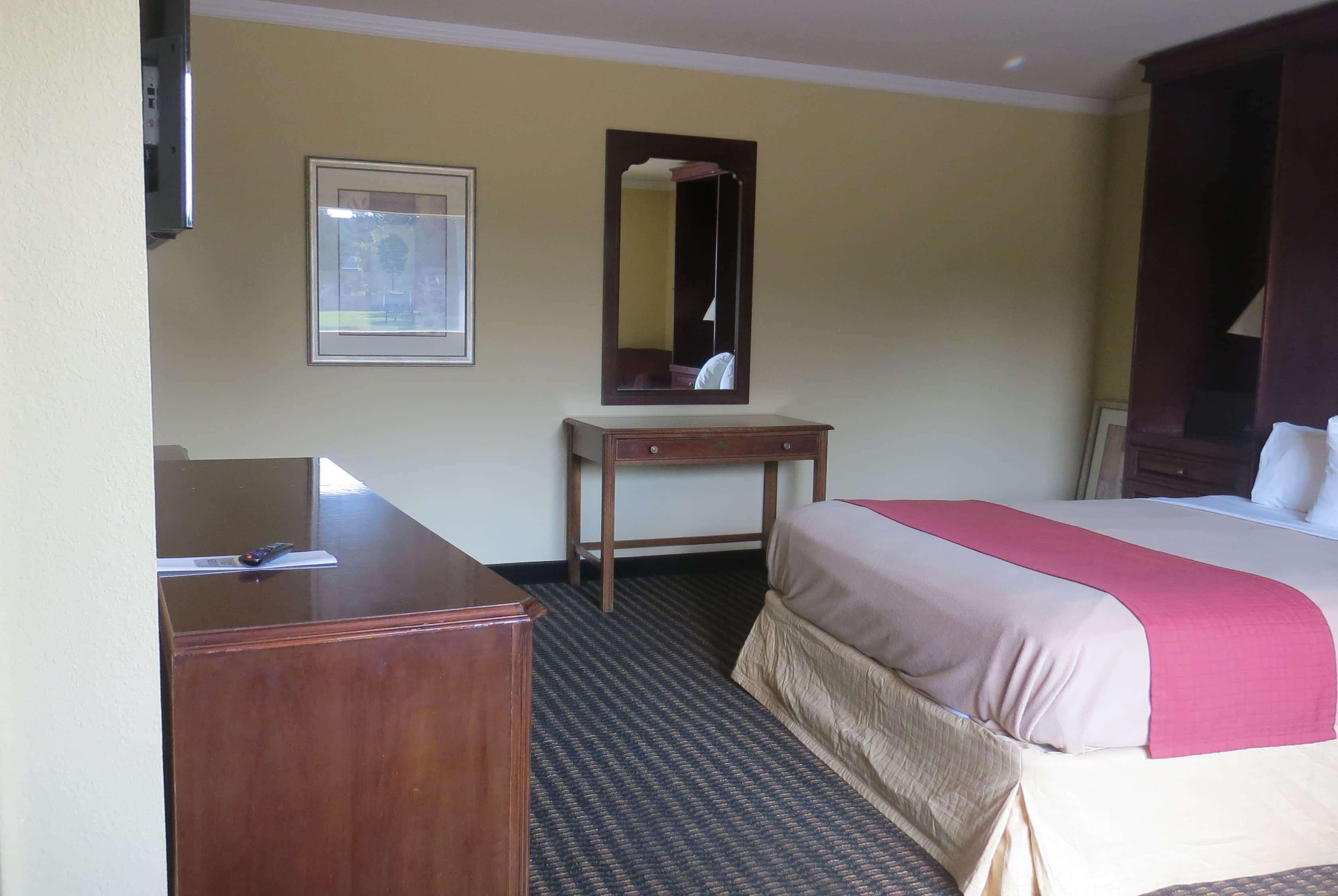 Travelodge By Wyndham Stratton ภายนอก รูปภาพ