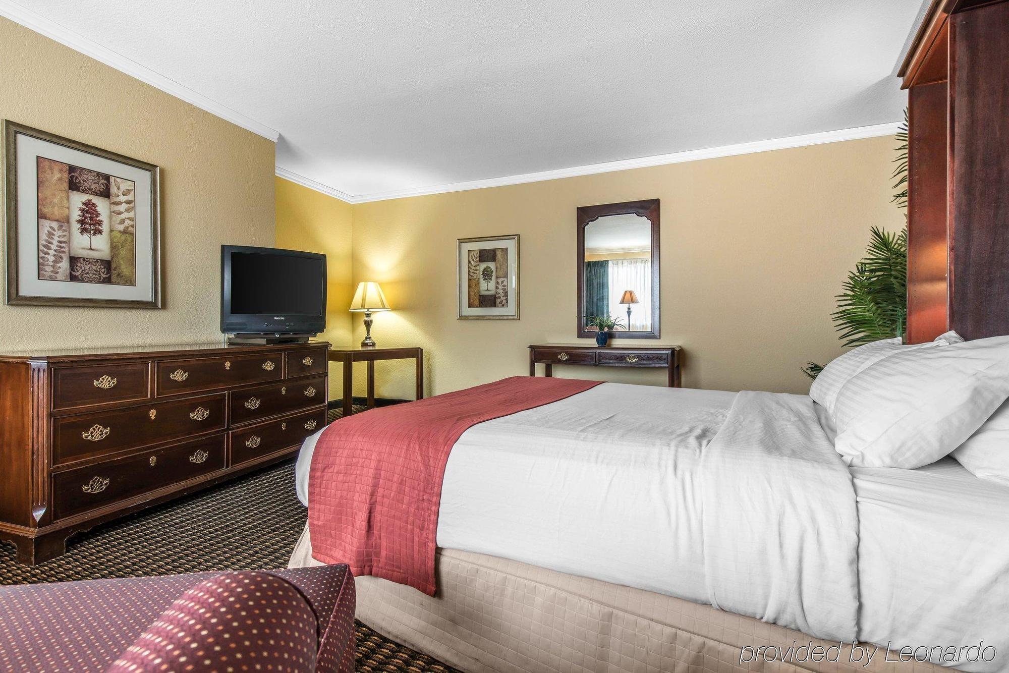 Travelodge By Wyndham Stratton ภายนอก รูปภาพ