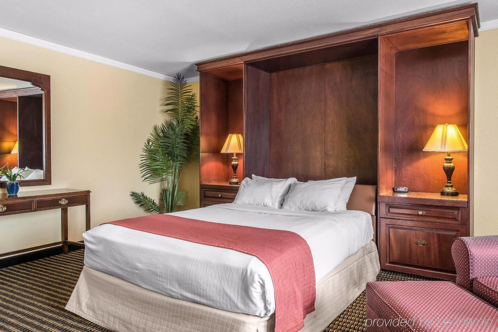 Travelodge By Wyndham Stratton ภายนอก รูปภาพ